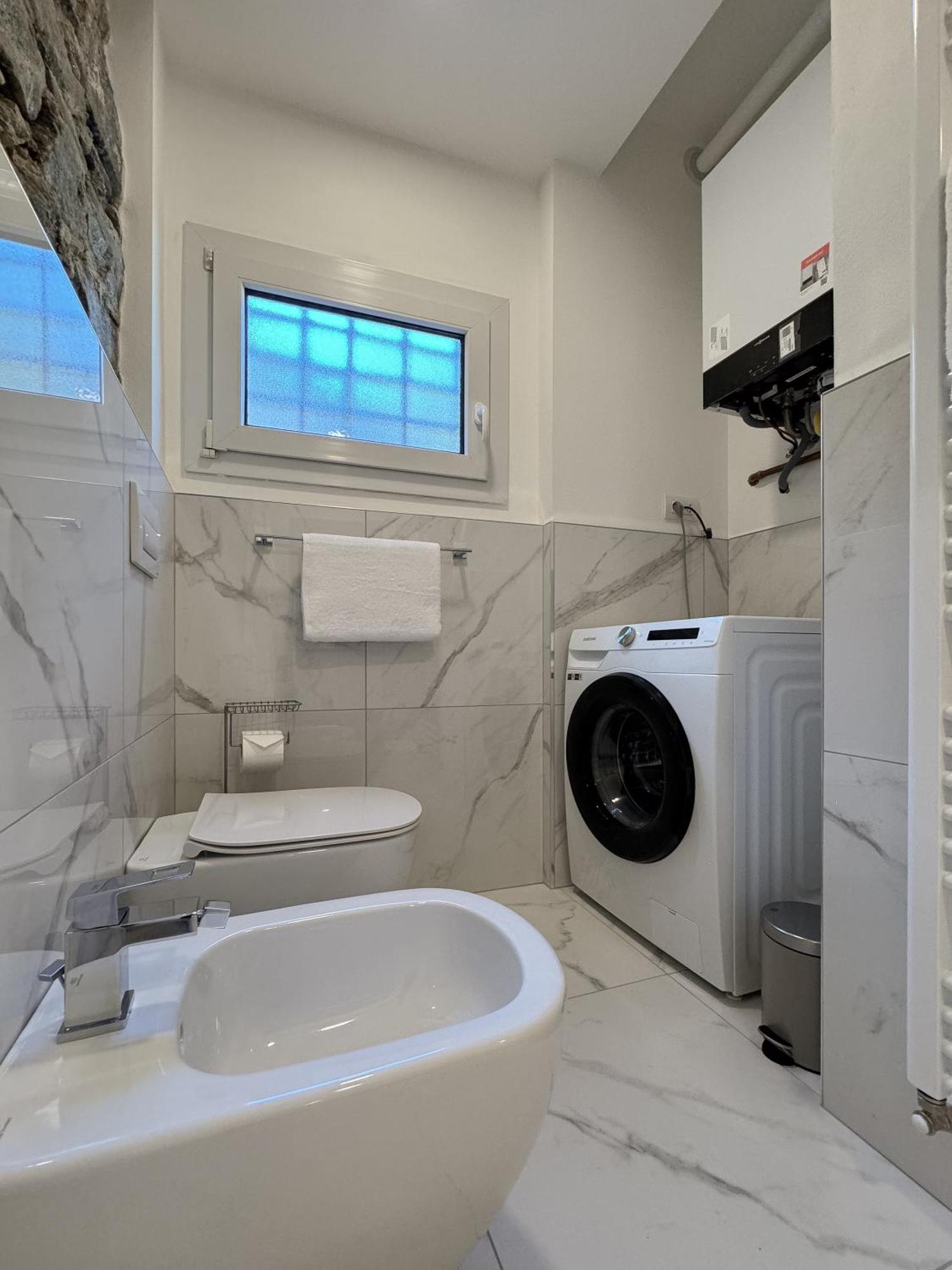 Belvedere 237B Lakeview Luxury Apartment Ghiffa Zewnętrze zdjęcie